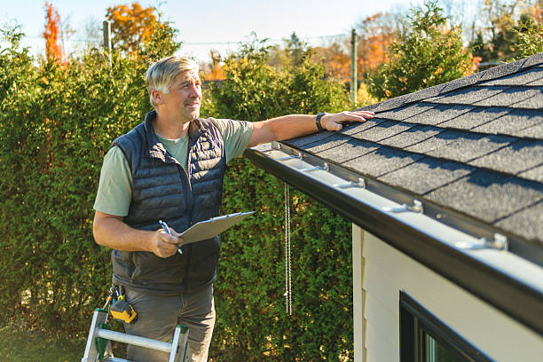 Professional Roof Repair technician working in Middlesex, NY